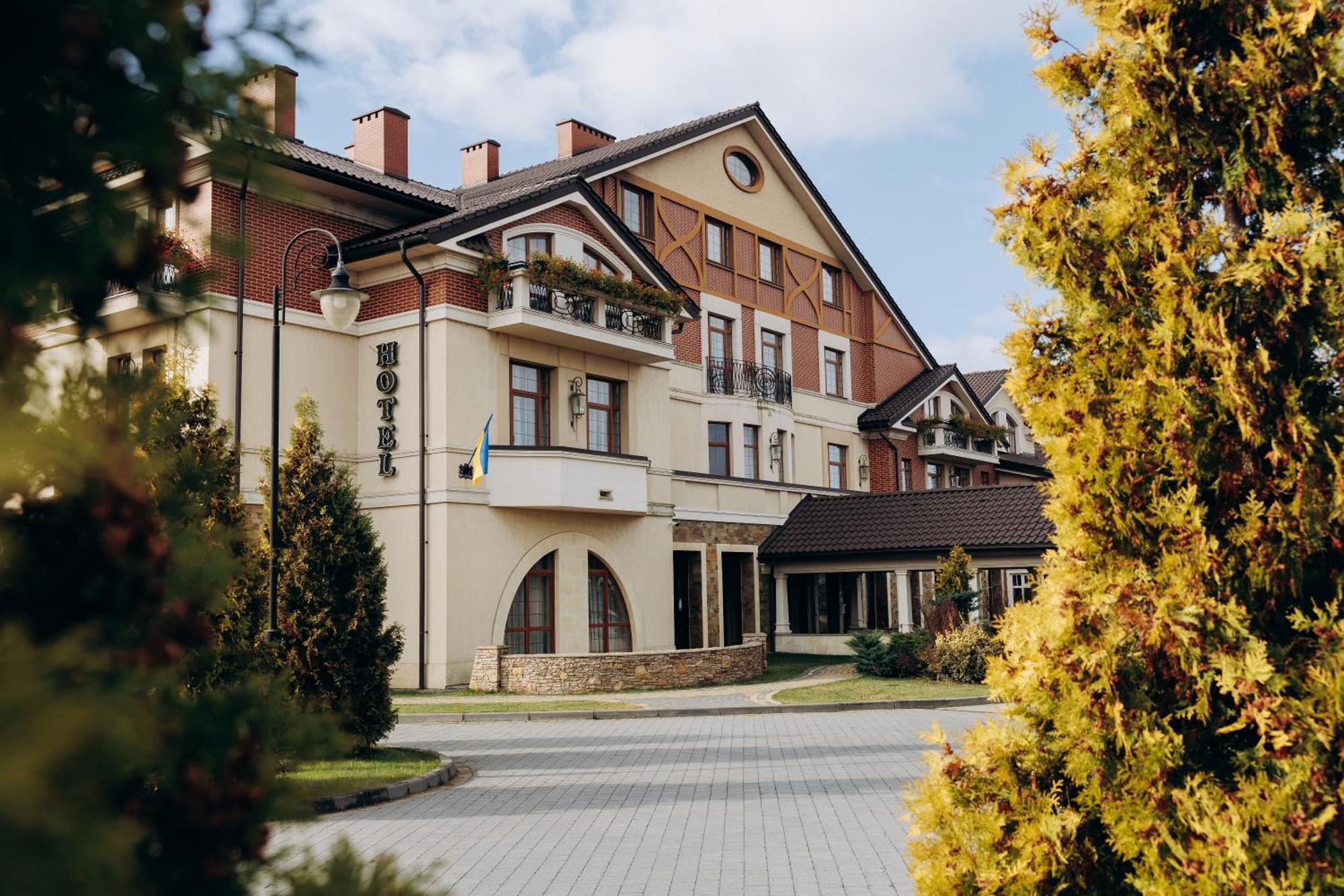 Hotel Panska Gora Lemberg Exterior foto